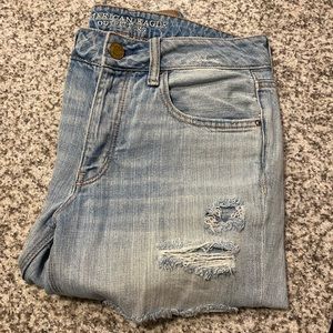 American Eagle Jeans Tomgirl style